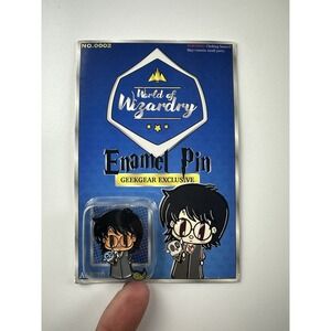 Harry Potter Geek Gear World Of Wizardry Harry Potter Pin New